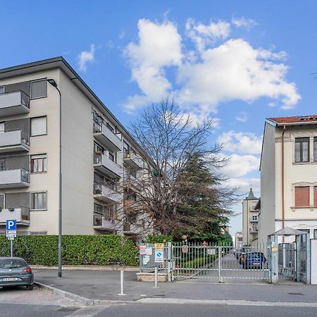 Rog27-Large Apartment With Transport Close To Home- Mailand Exterior foto