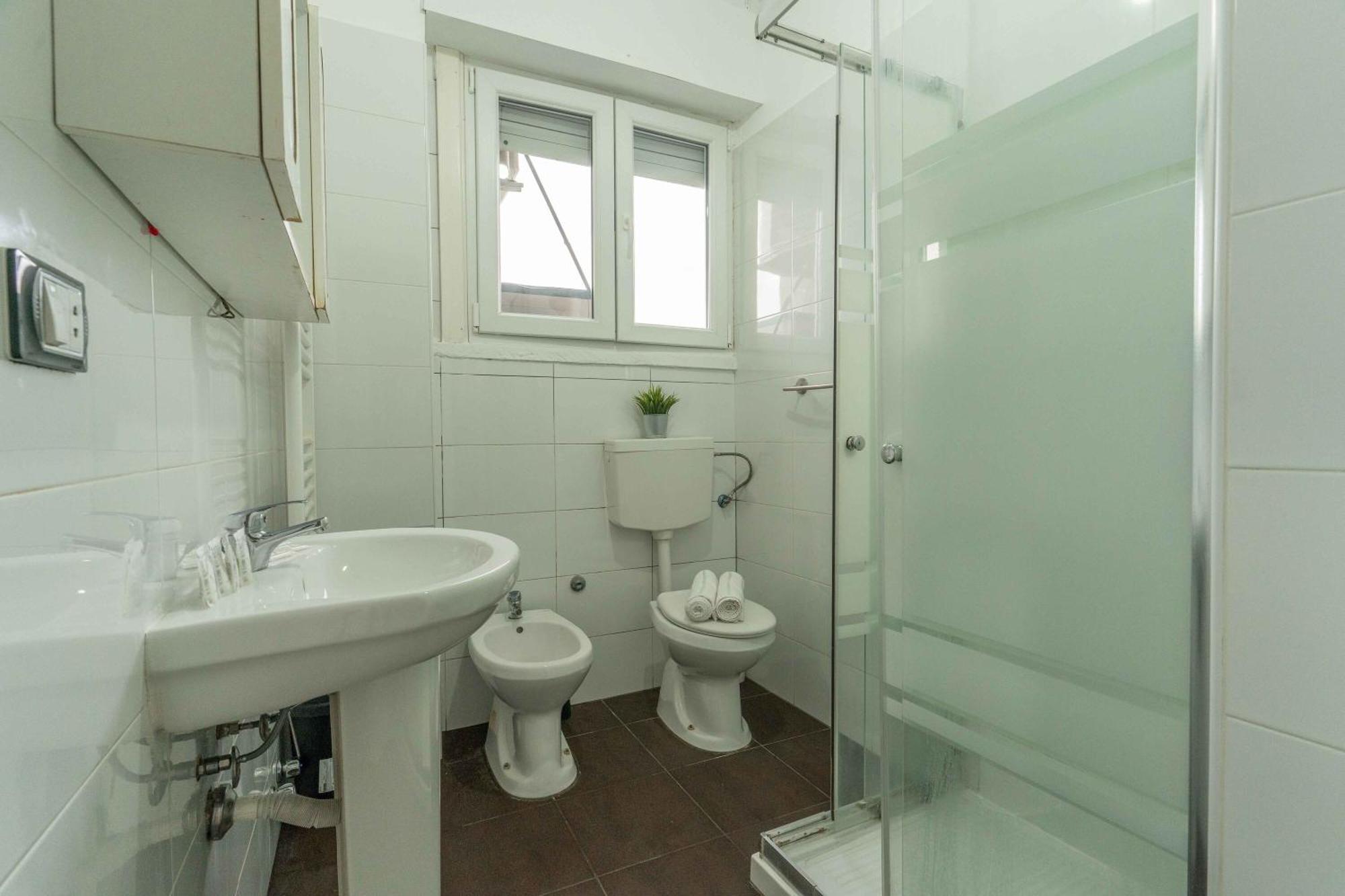 Rog27-Large Apartment With Transport Close To Home- Mailand Exterior foto